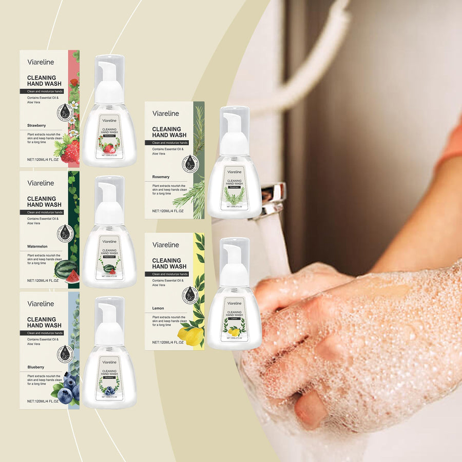 Foaming Hand Cleanser With Fresh Strawberry Scent