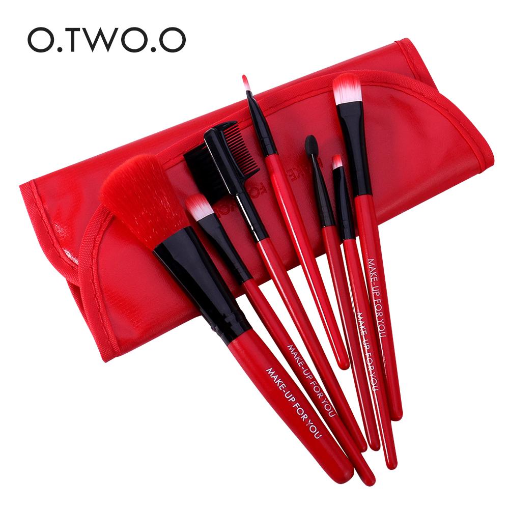 7‑Piece Makeup Brush Set — Soft Bristles, Roll‑Up Case