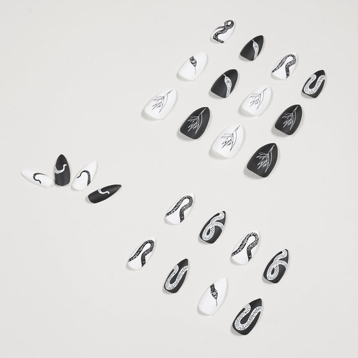 Snake Pattern Press-On Nails for Bold Monochrome Style