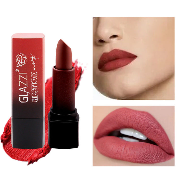 Matte Lipstick – Smooth Long-Lasting Color On The Go
