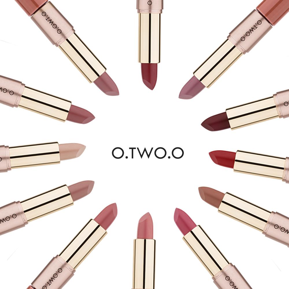 2-in-1 Matte Lipstick Duo for Versatile Everyday Looks
