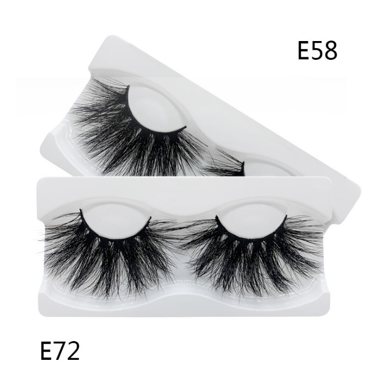 Criss-Cross False Eyelashes for Dramatic Eye Volume