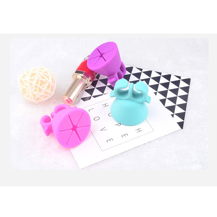 Silicone Nail Polish Holder Ring — Hands-Free Manicure Tool