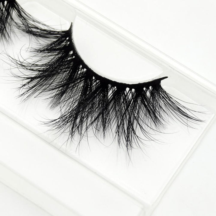Premium False Eyelashes for Dramatic Wispy Volume