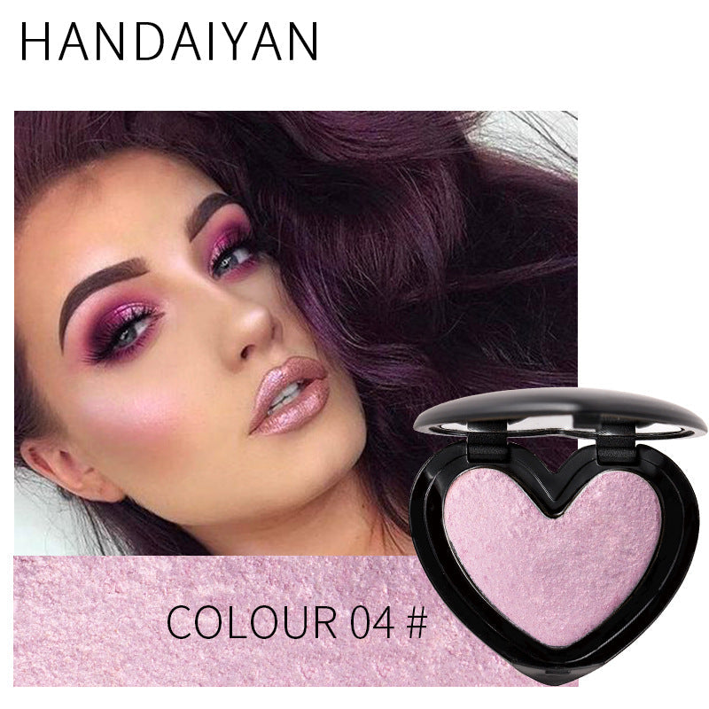 Dual-Use Highlighting Powder for Face and Eye Makeup
