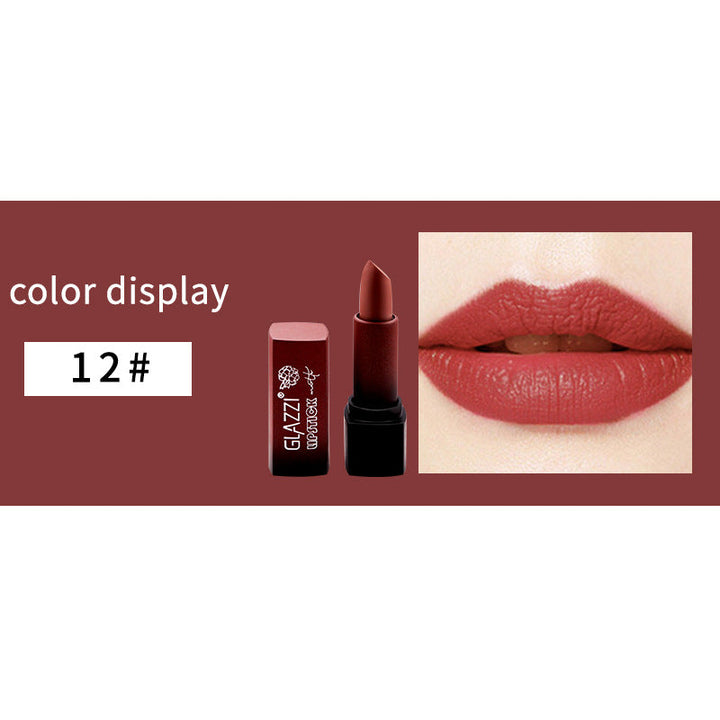 Matte Lipstick – Smooth Long-Lasting Color On The Go