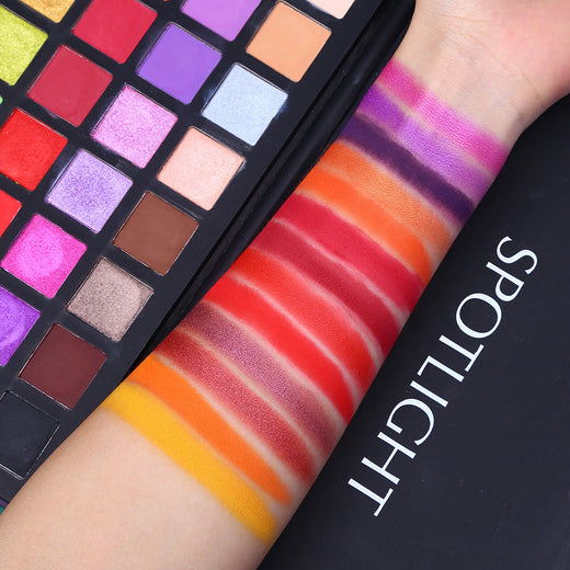 40-Color Eyeshadow Palette for Bold, Everyday Looks