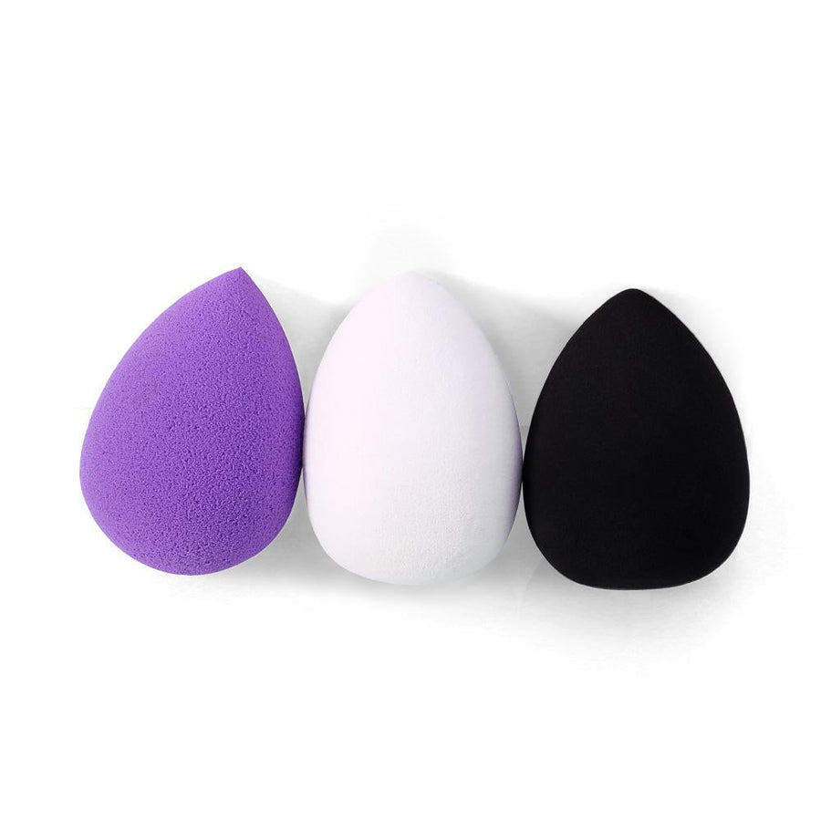 Teardrop Makeup Sponge for Smooth Foundation Blending