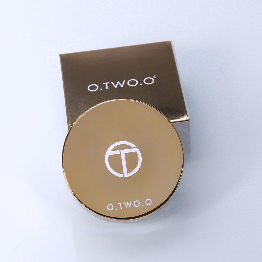 Full-Coverage Cream Concealer for Even-Looking Skin