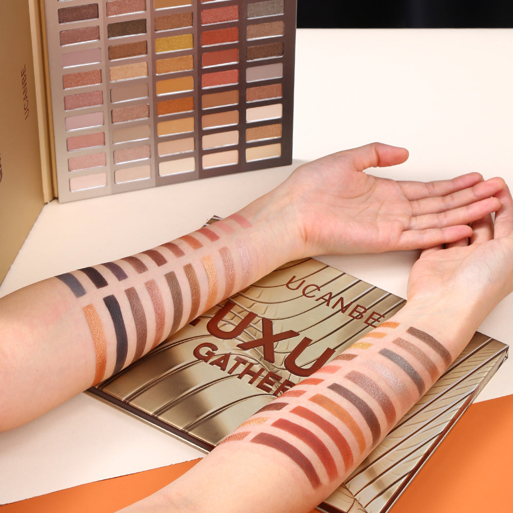 60-Color Eyeshadow Palette for Everyday to Glam Looks