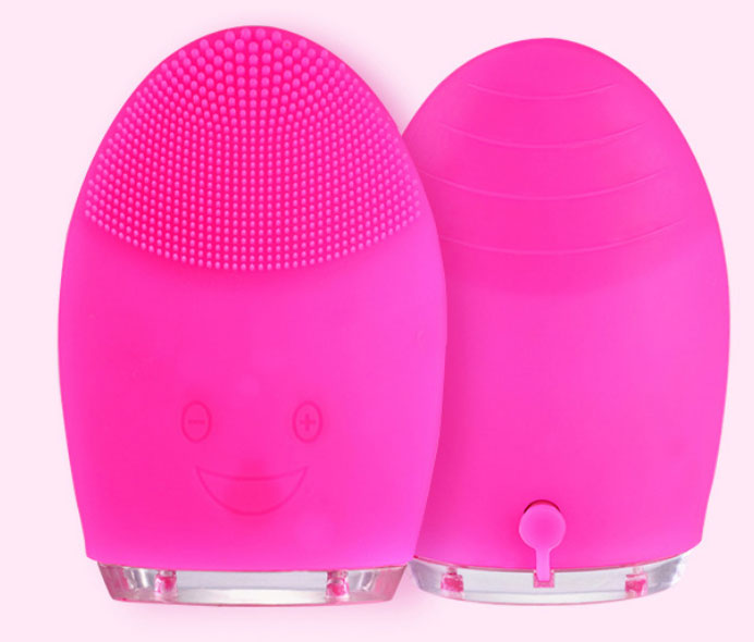 Silicone Facial Cleansing Brush for a Fresher Complexion