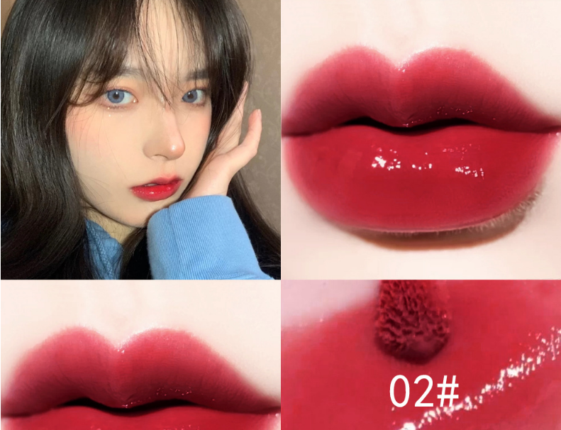 Clear Lip Gloss for Sparkling Glass-Like Lip Shine