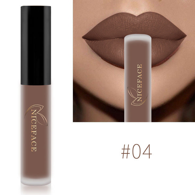 Liquid Lipstick With Smooth Matte, Highly Pigmented Color