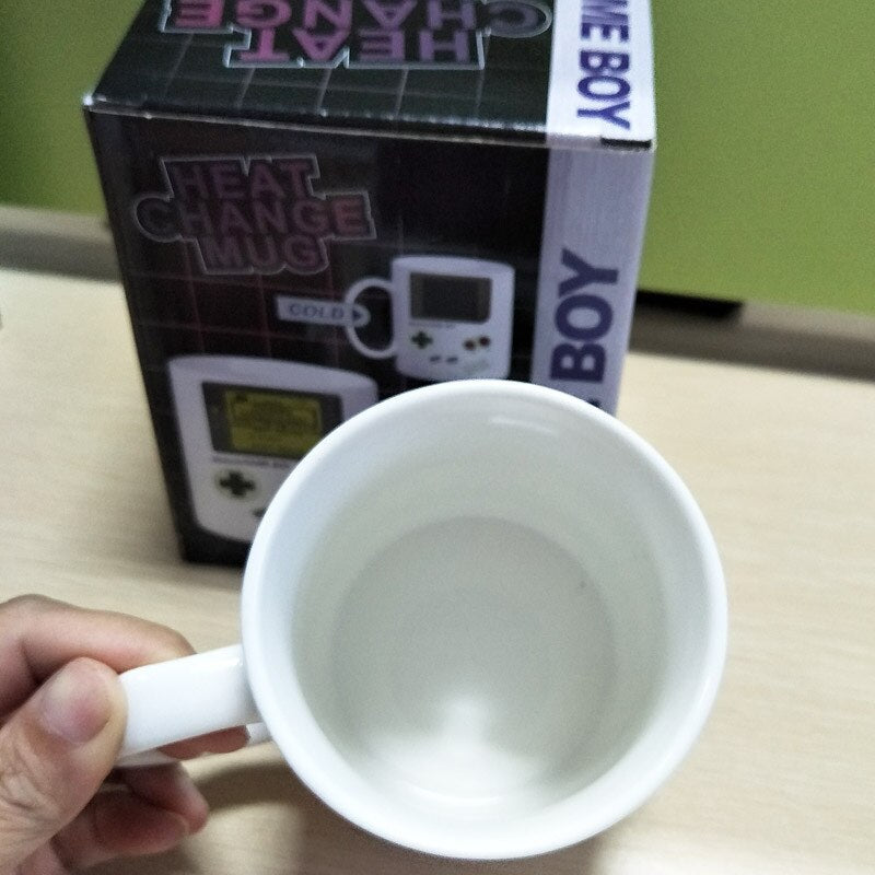 Game Boy Color Changing Mug: Hot Drink Reveals Retro Design