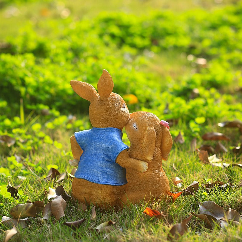 Rabbit Garden Decor — Whimsical Couple Statue