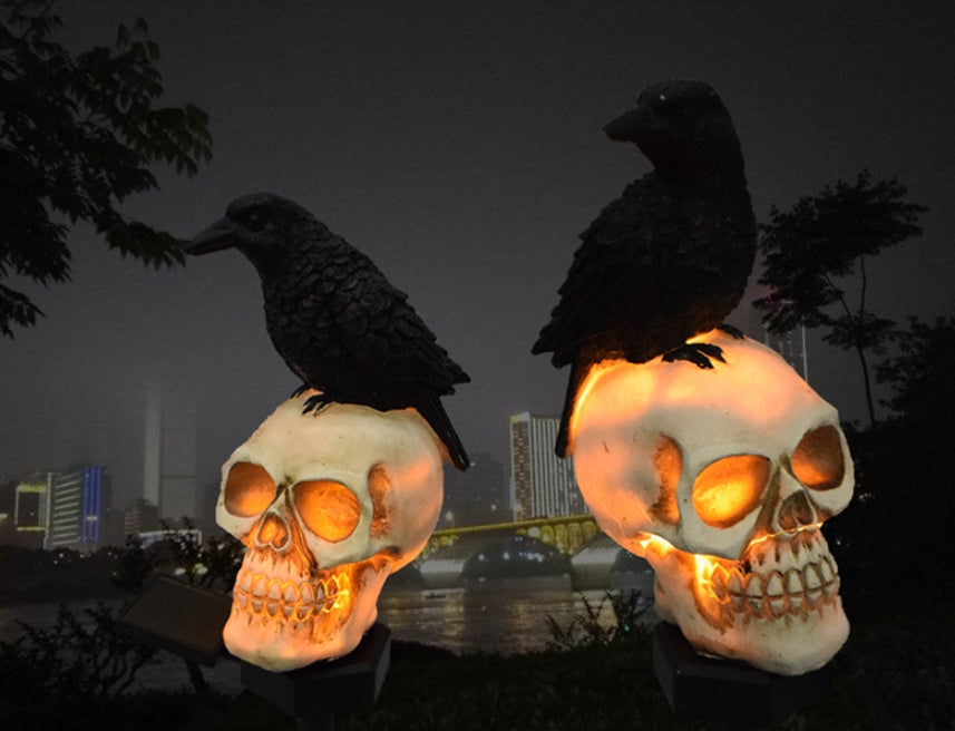 Solar Skull and Crow Garden Light for Halloween Decor