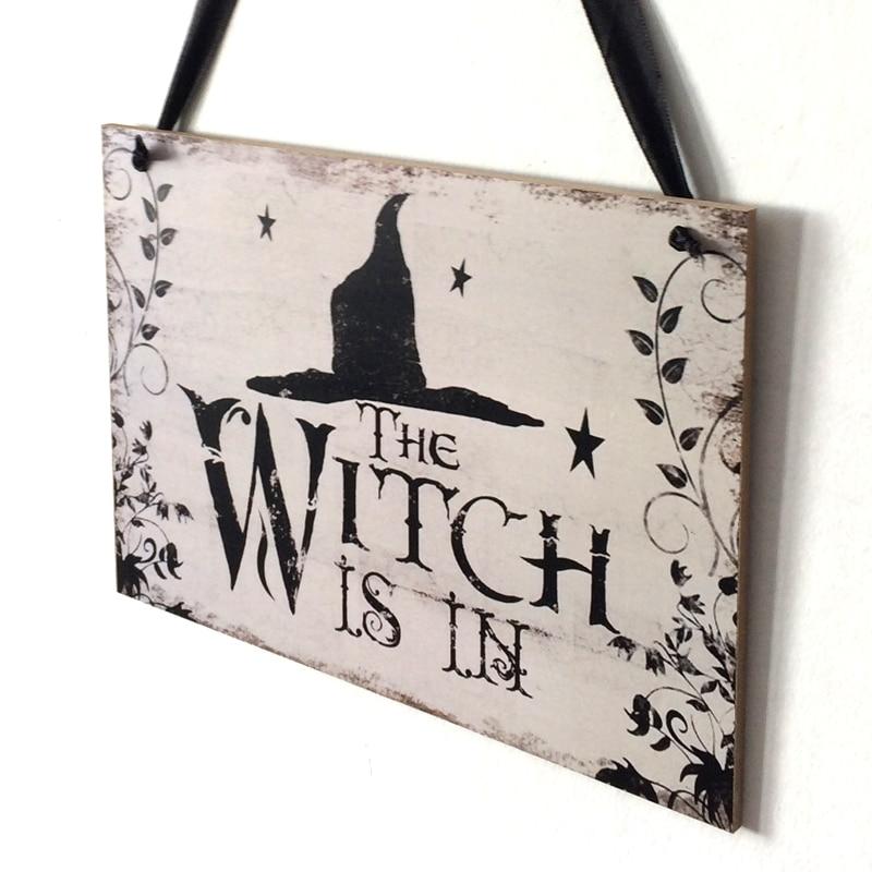 Halloween Wooden Wall Sign – Rustic Witch-Themed Decor