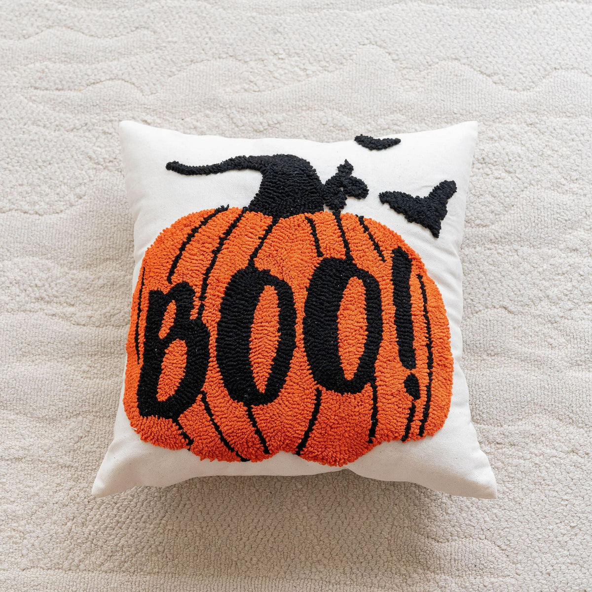 Halloween Decorative Pillow Set: Modern Seasonal Style
