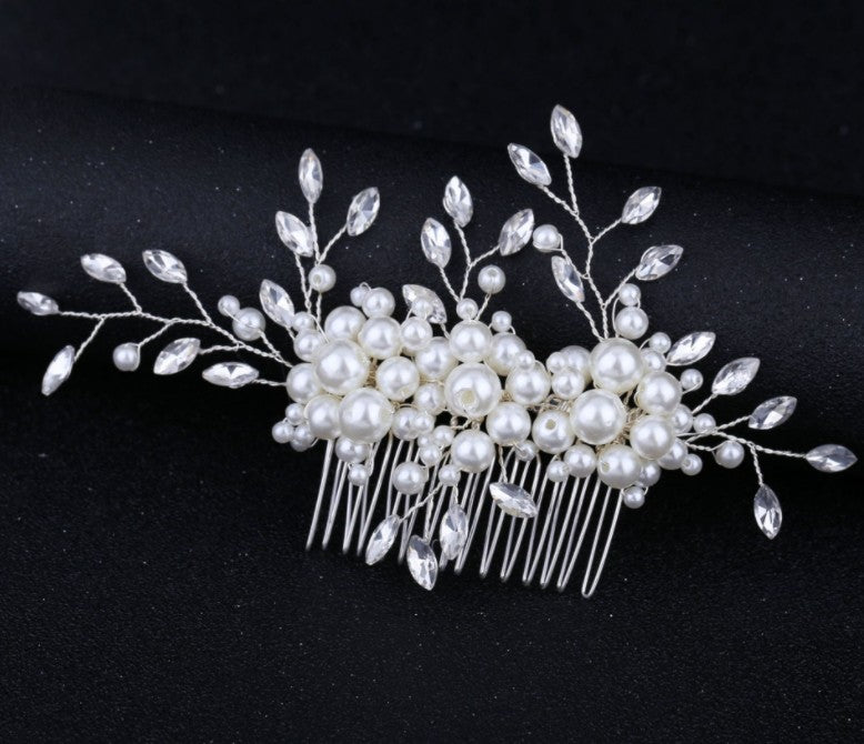 Handmade Pearl Bridal Hair Comb with Crystal Sparkle