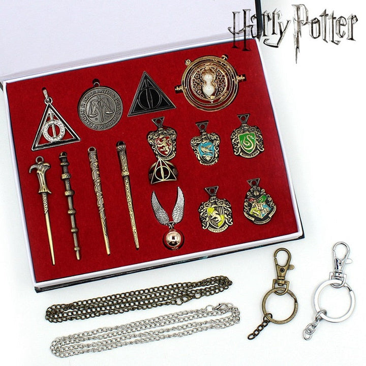 Harry Potter-Inspired 7-Piece Metal Gift Set for Fans