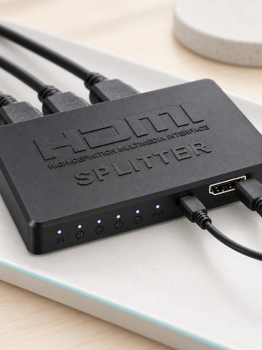 HDMI Splitter 1 to 4 4K, Show One Source on Four Screens