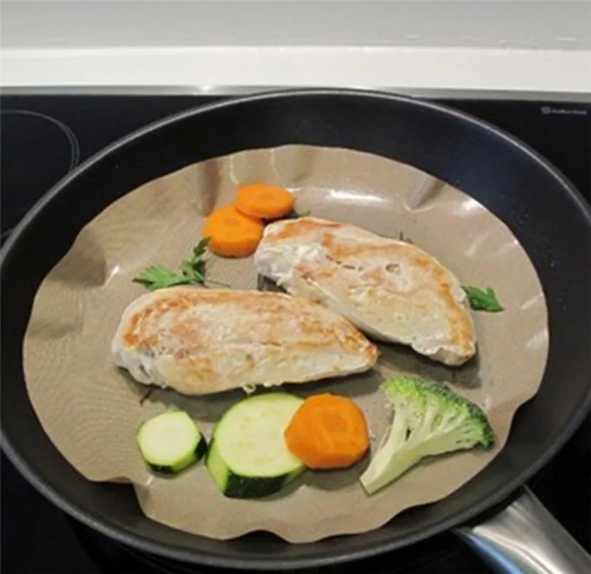 Reusable Non-Stick Frying Pan Liner for Eggs and Meat