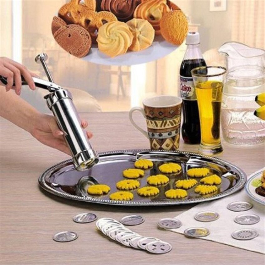 Stainless Steel Cookie Press Set: 20 Discs, 4 Nozzles