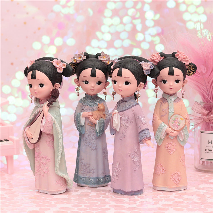 Court Style Girl Ornaments Decor for Whimsical Gifts