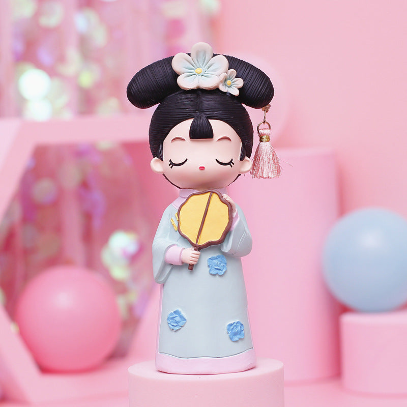 Court Style Girl Ornaments Decor for Whimsical Gifts