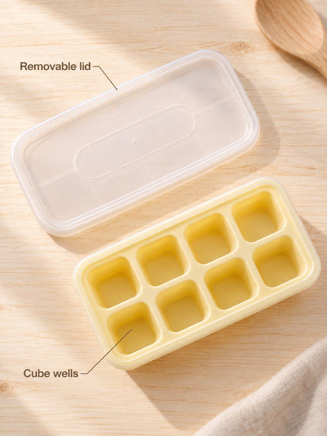 Ice Cube Tray with Lid: 8 Easy-Release Cubes