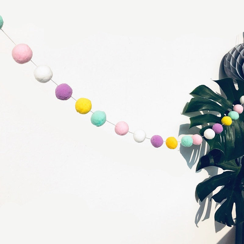 Felt Ball Garland for Cozy Nordic Room & Party Decor