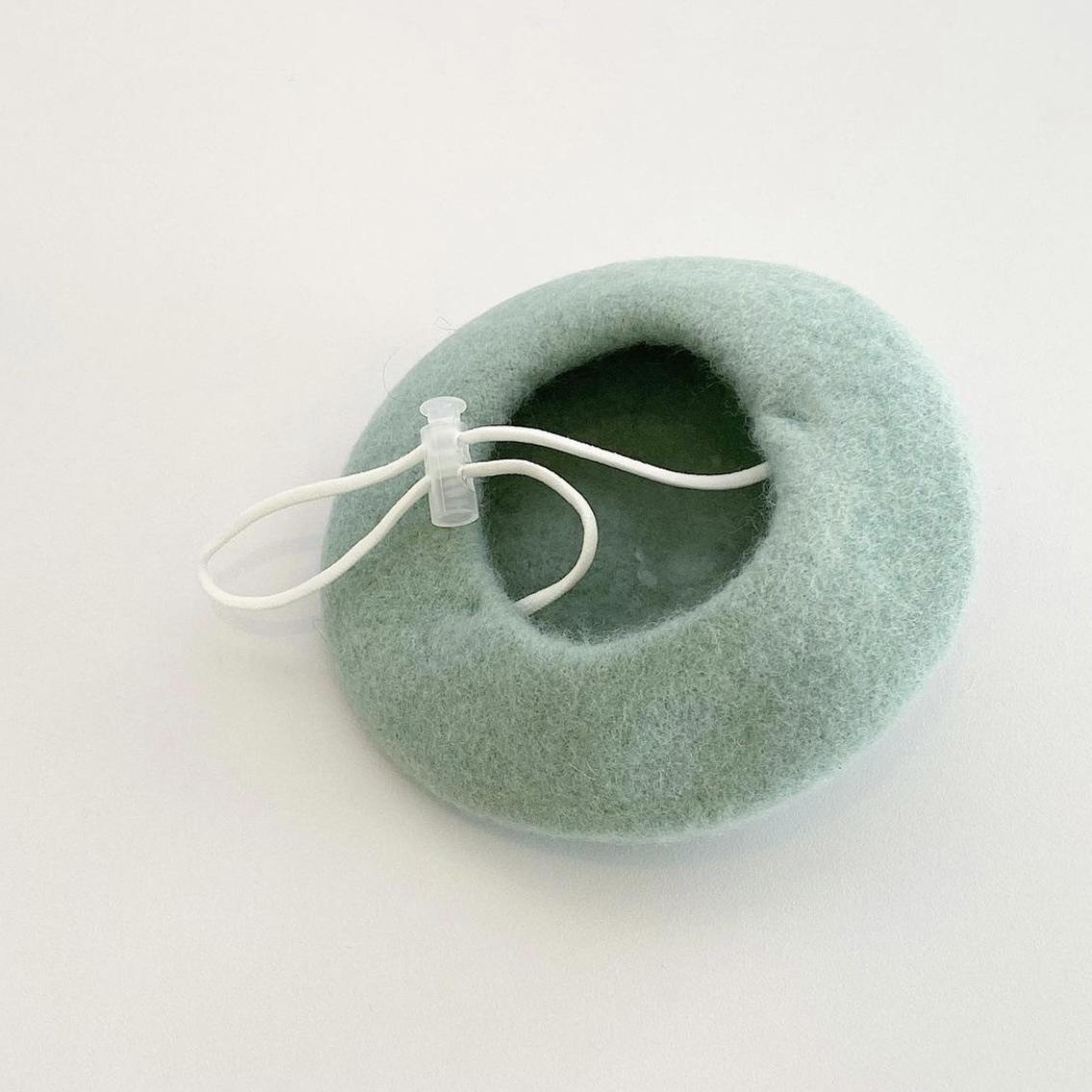 Pet Wool Beret Hat for Standout Seasonal Pet Photos