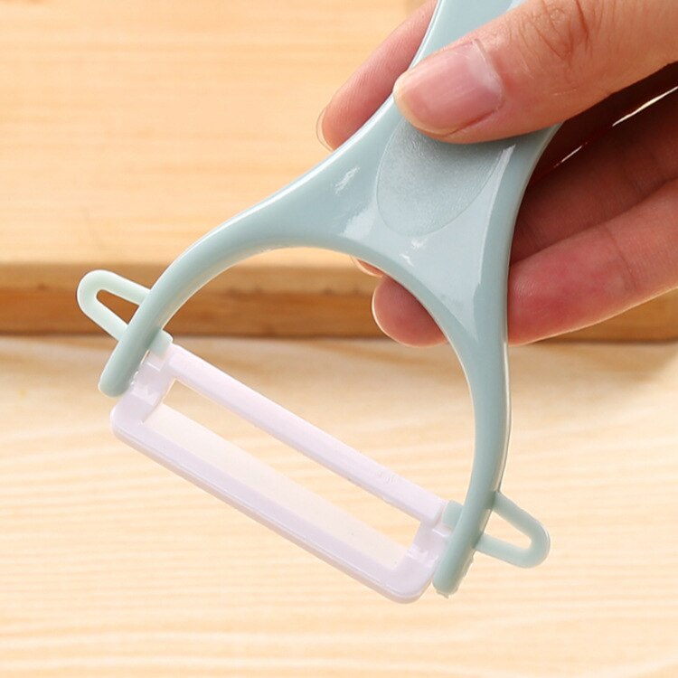 Ceramic Blade Vegetable Peeler for Potatoes and Carrots