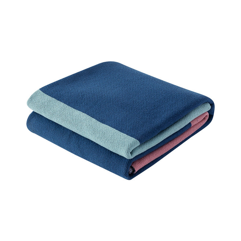 Knitted Throw Blanket for Cozy Nordic-Style Warmth