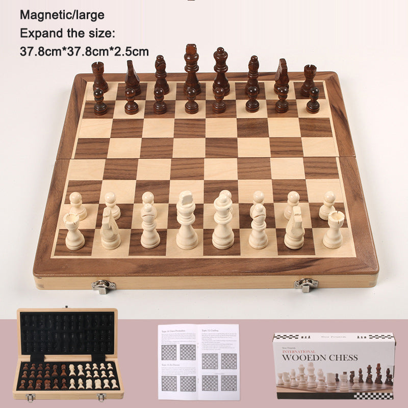 Magnetic Chess Set: Folding Solid Wood Board for Travel
