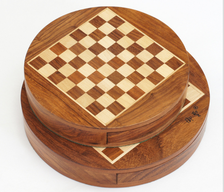 Magnetic Wooden Chess Set With Elegant Piece Storage