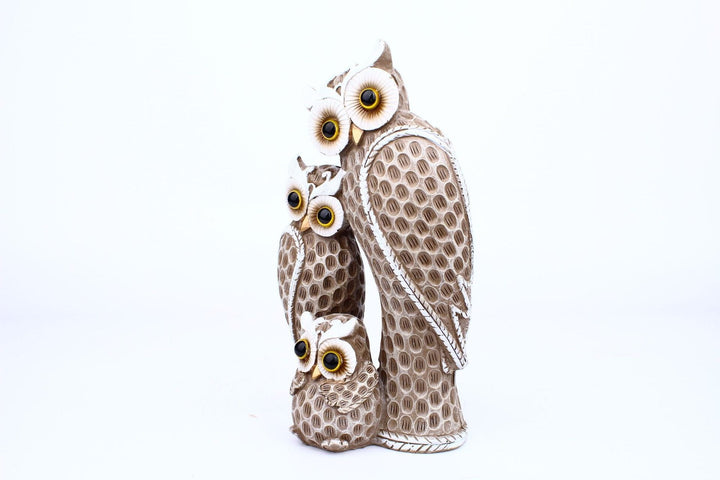 Owl Family Figurine Set for Distinctive Home Decor