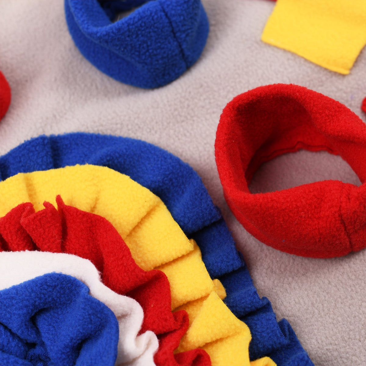 Interactive Snuffle Mat for Dogs & Rabbits | Slow Feeding