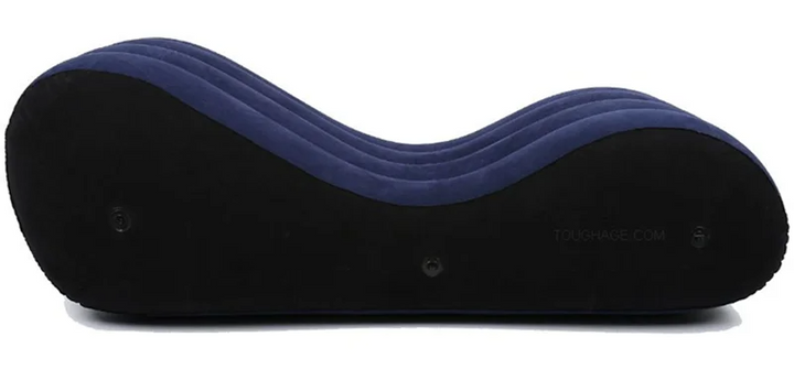 Inflatable Lounge Chair for Ergonomic Full-Body Support