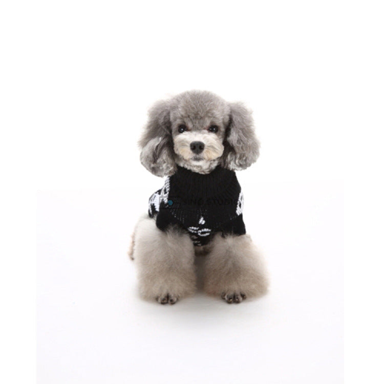 Small Dog & Cat Sweater for Cozy Autumn Halloween Style