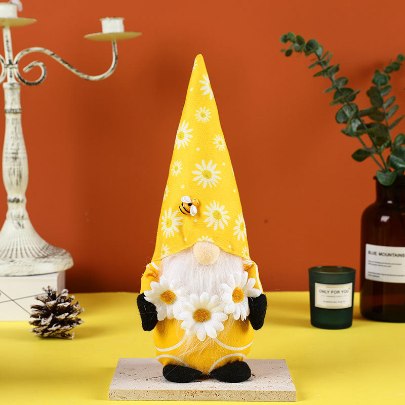 Bee Gnome Decoration Set for Playful Seasonal Style
