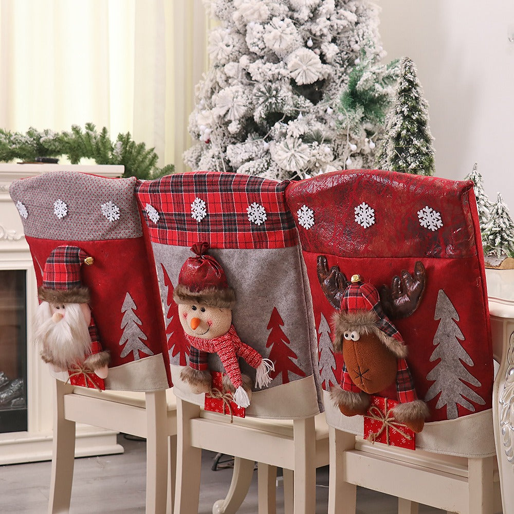 Christmas Chair Covers: Cheerful Holiday Dining Décor