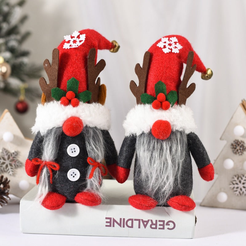 Christmas Gnome Decor for Festive Woodland Displays