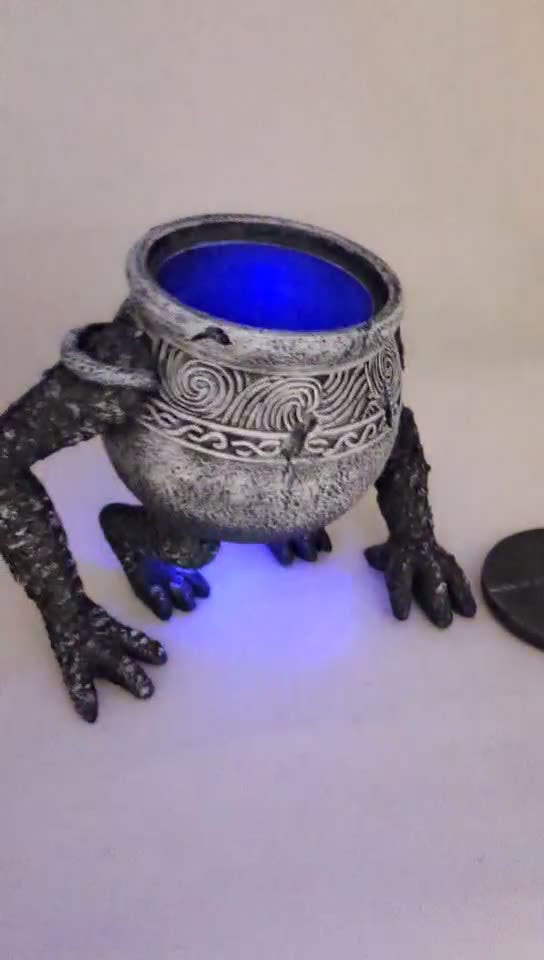 Elden Ring Pot Boy Display Ornament for Gaming Shelves