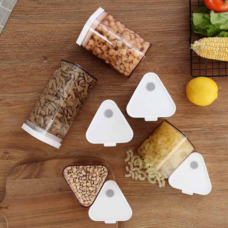 Sealed Triangular Plastic Storage Jars for Dry Food