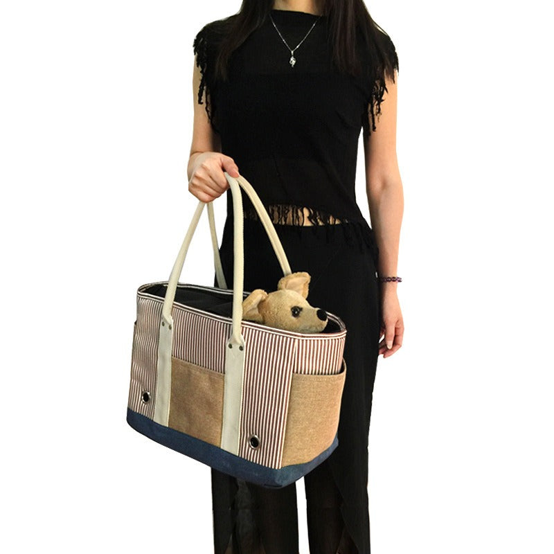 Pet Carrier Bag: Fashionable Tote for Small Pet Travel