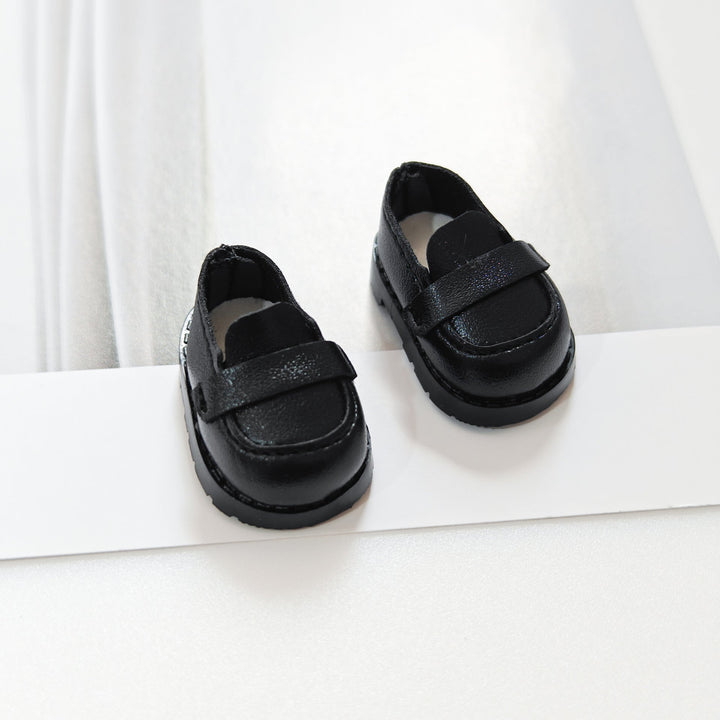 Labubu Doll Shoes 4-Piece Outfit Accessory Collection