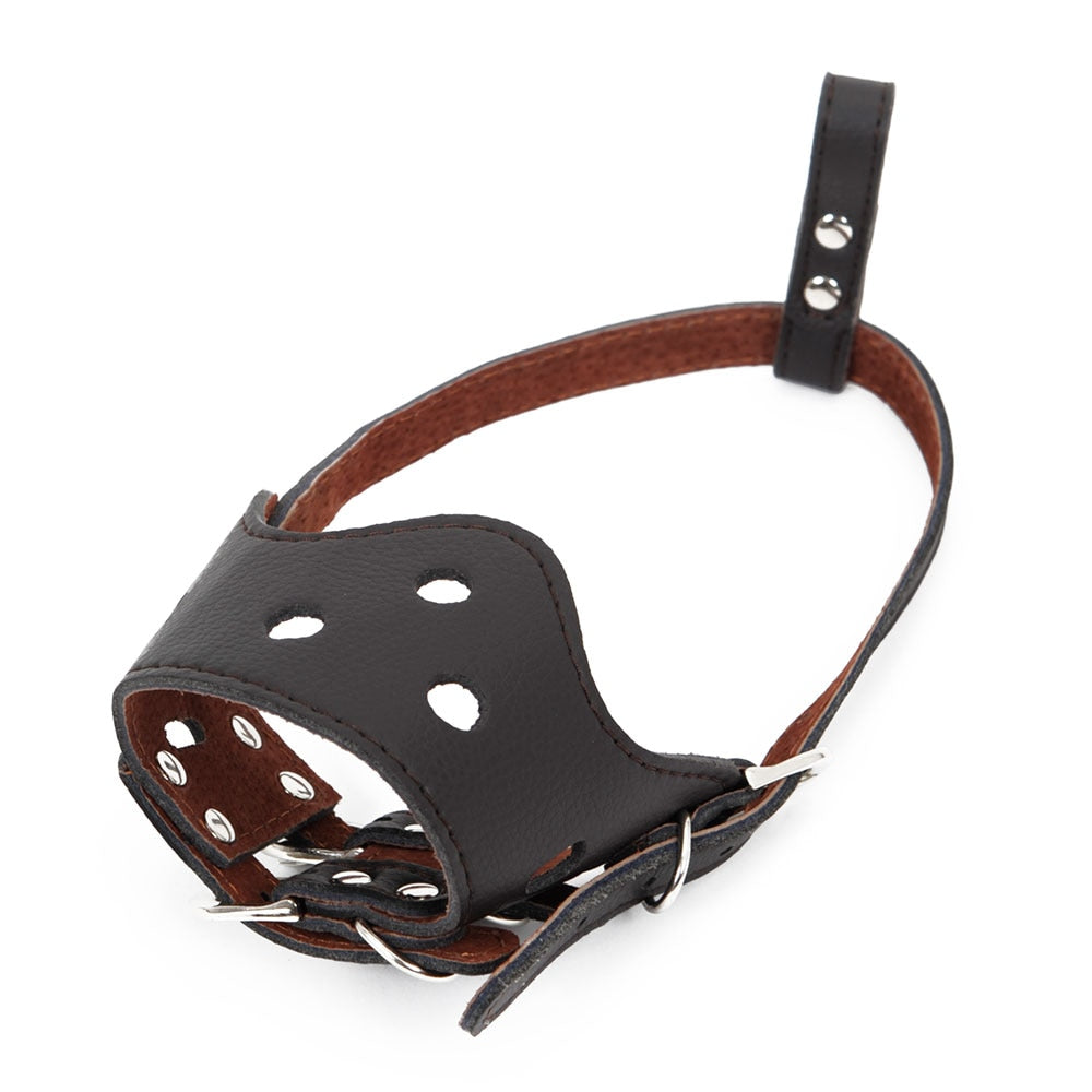 Adjustable Basket Muzzle for Secure Chewing Control