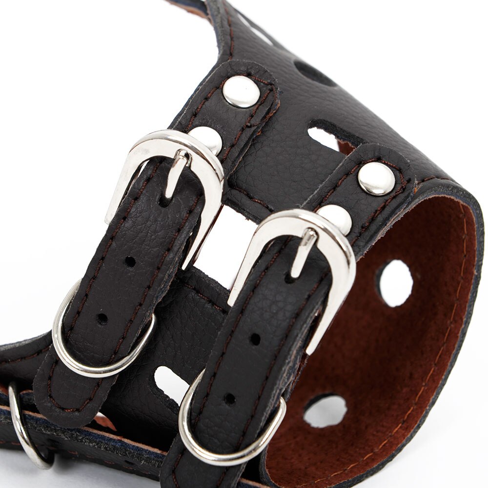 Adjustable Basket Muzzle for Secure Chewing Control