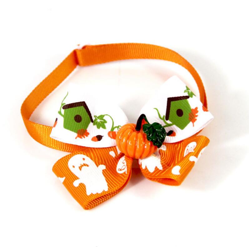 Pet Pumpkin Bow Tie for Festive Halloween Party Style